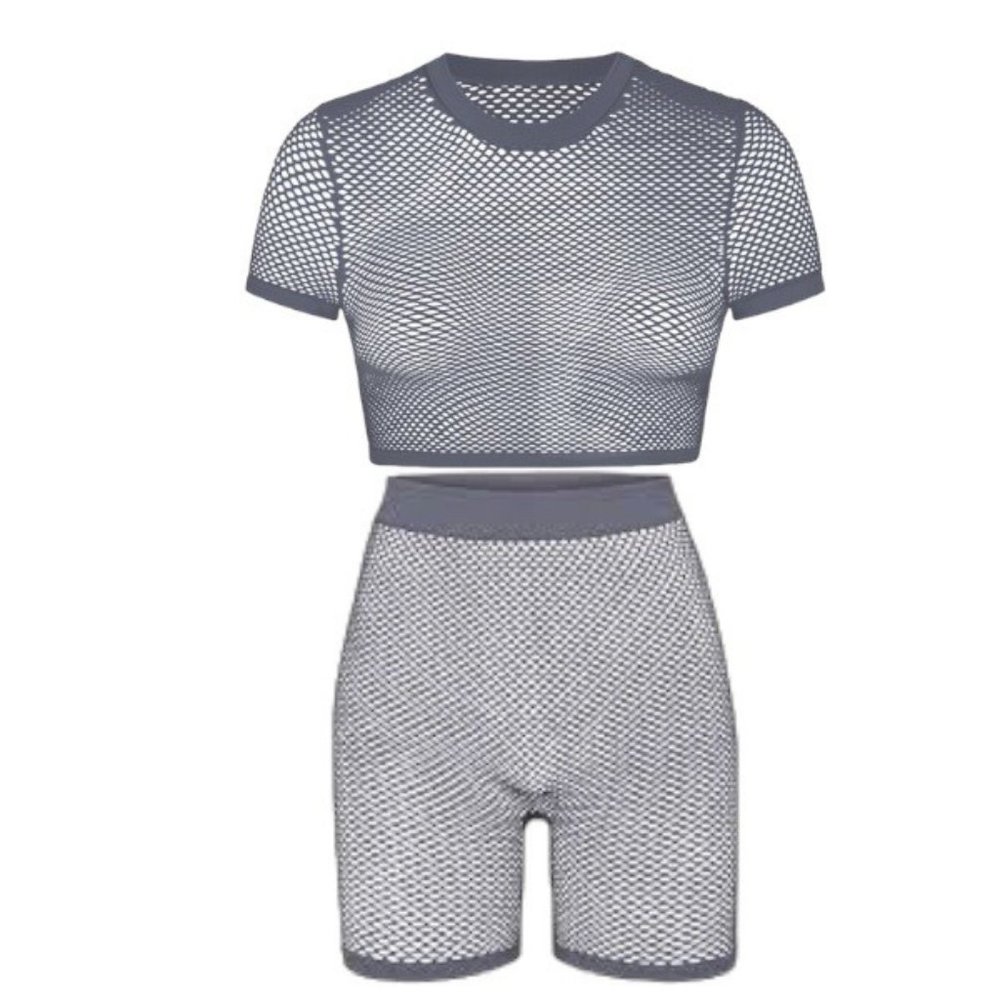 SKIMS Perforated Seamless Cropped T-Shirt Small + Shorts XS Steel Gray